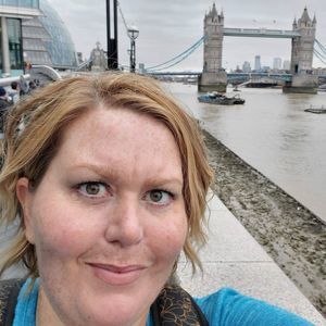 Meet your Posher, Amanda